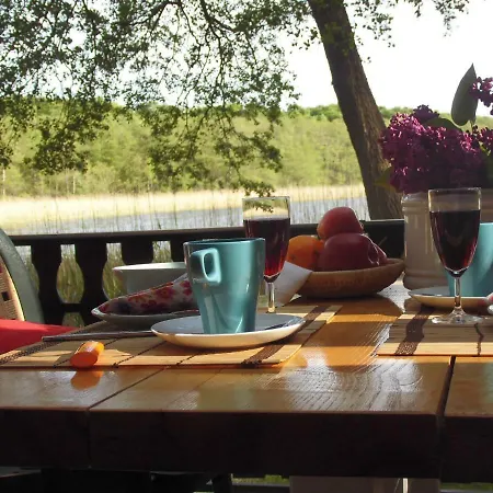 펜션 Foersterhaus Am Linowsee 라인스베르크