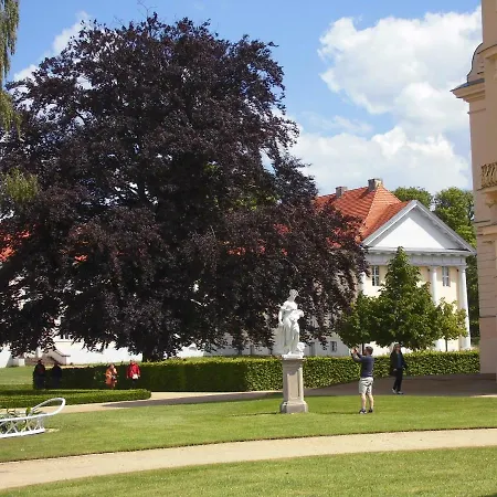 Foersterhaus Am Linowsee 펜션