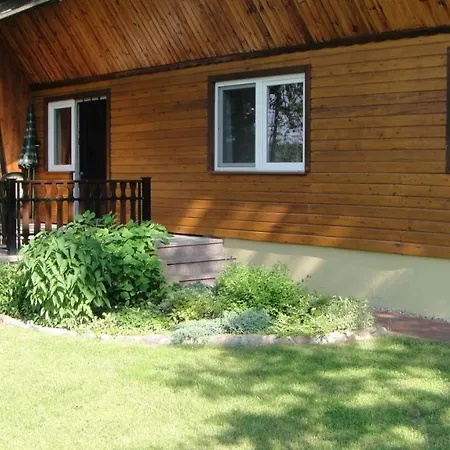 펜션 Foersterhaus Am Linowsee 라인스베르크