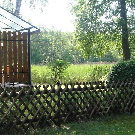 펜션 Foersterhaus Am Linowsee